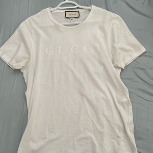 Men’s Gucci T-shirt size large
